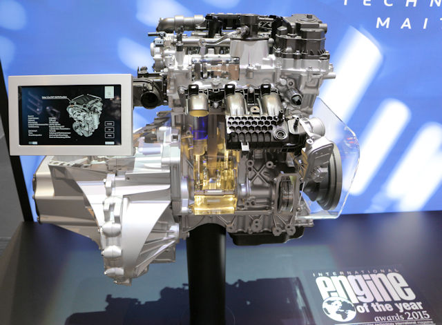 Le moteur essence 1.2 litre 3 cylindres turbo PureTech du Groupe PSA une  nouvelle fois élu « moteur de l'année 2017 » - DS Access