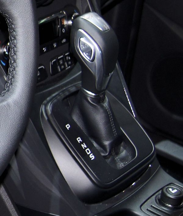 CDEFG Compatible avec Renault Austral E-Tech Hybrid 2022 2023 Boîte de  rangement pour porte de voiture Austral Cadre intérieur Boîte de rangement  Austral E Tech 2023 2024 Accessoires (porte d'entrée + 