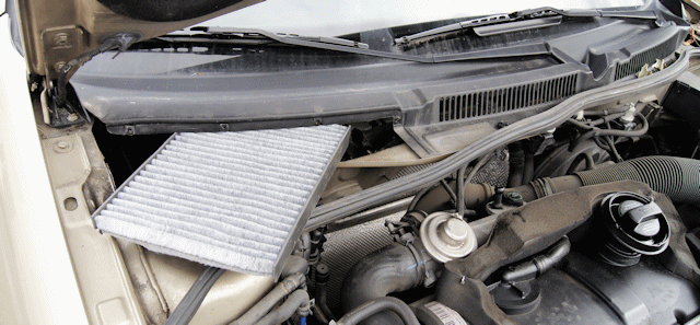 Enlever la grille d'aération - Démonter bouches de ventilation d'une voiture  