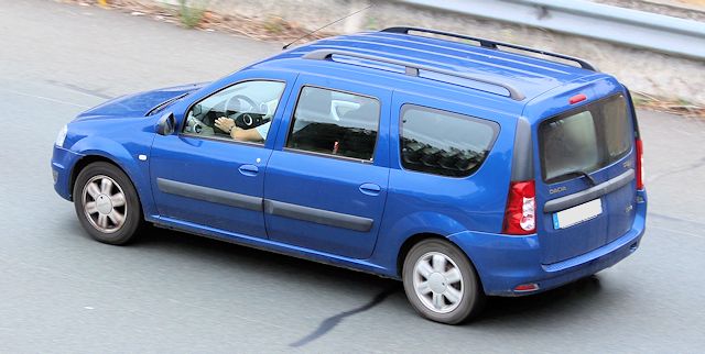 dacia jogger bleu