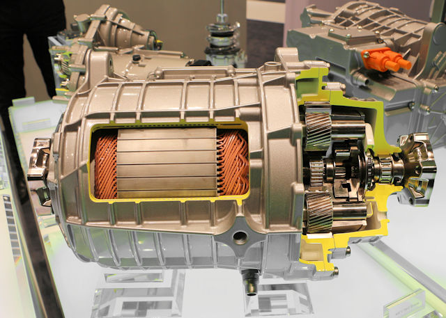 Différences entre moteur électrique et moteur thermique