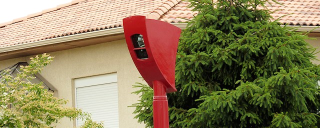 Radar au feu rouge : fonctionnement et mise en garde