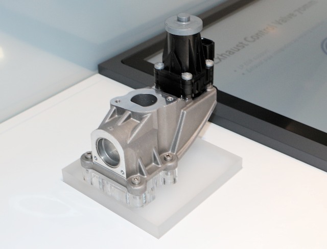 COMMENT ÉLIMINER LES RÉSIDUS QUI SE FORMENT SUR L'ENTRÉE D'AIR, SUR LA  VALVE EGR ET SUR LE TURBO 